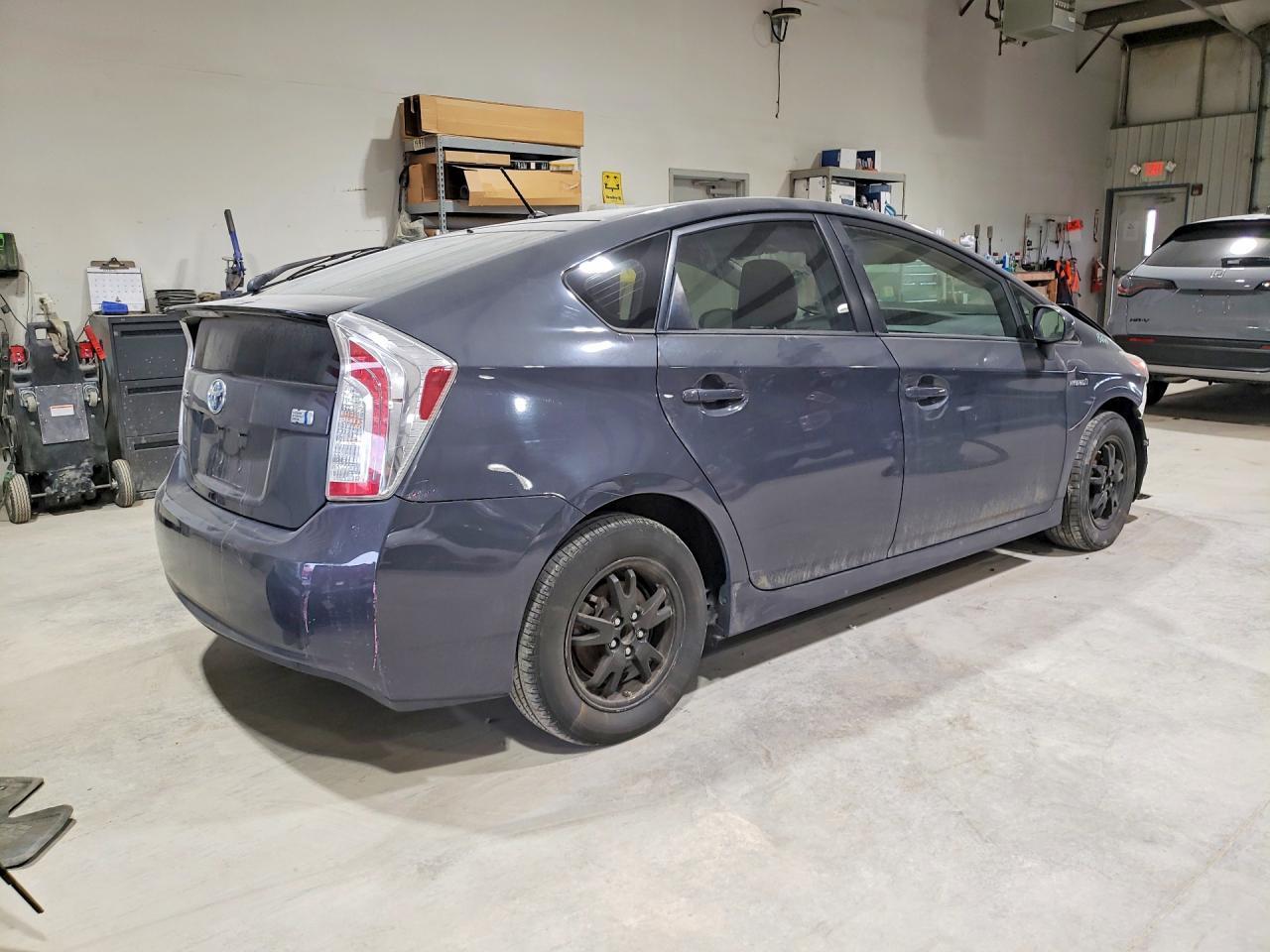 2015 Toyota Prius Two - Image 3