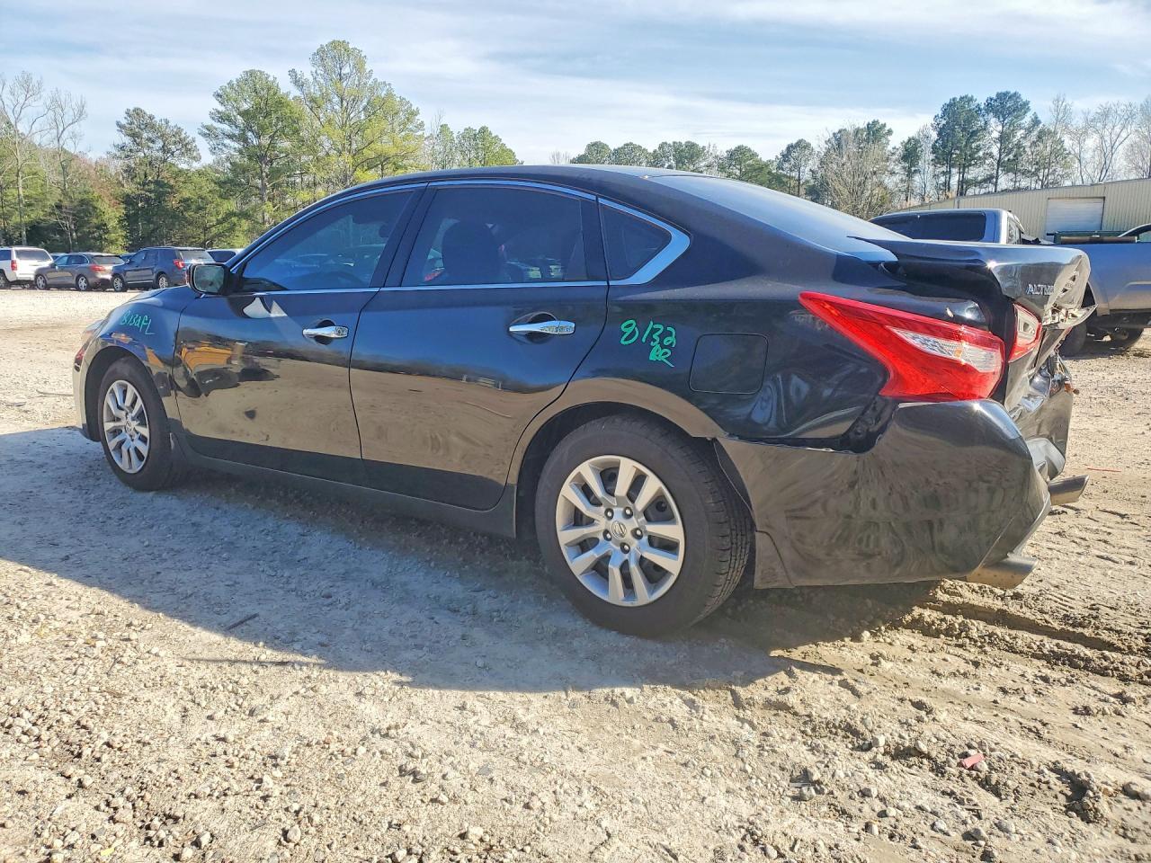 2016 Nissan Altima 2.5 S - Image 2