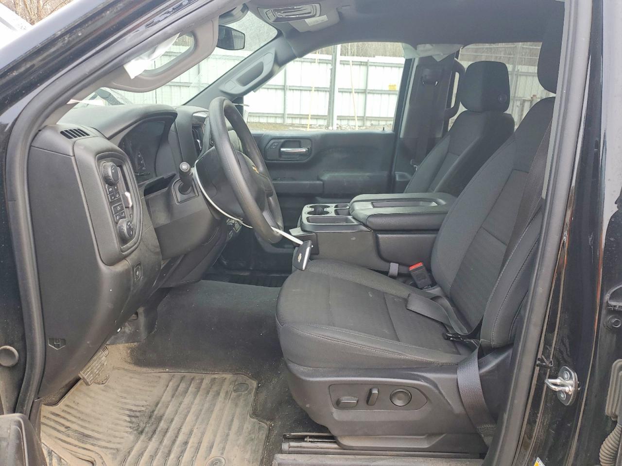 2024 Chevrolet Silverado K1500 Custom - Image 7