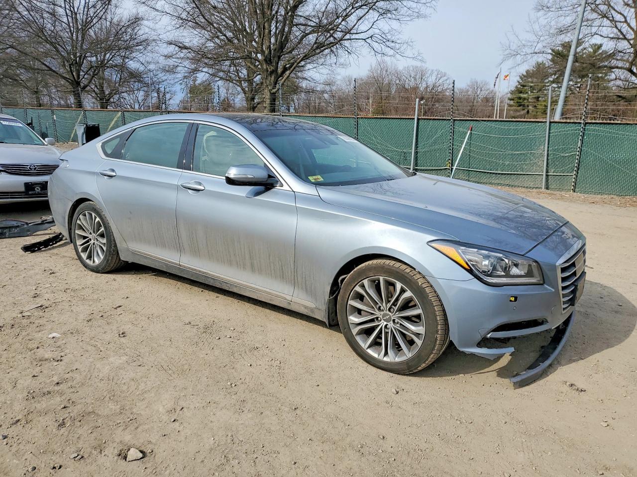 2017 Genesis G80 3.8 - Image 4