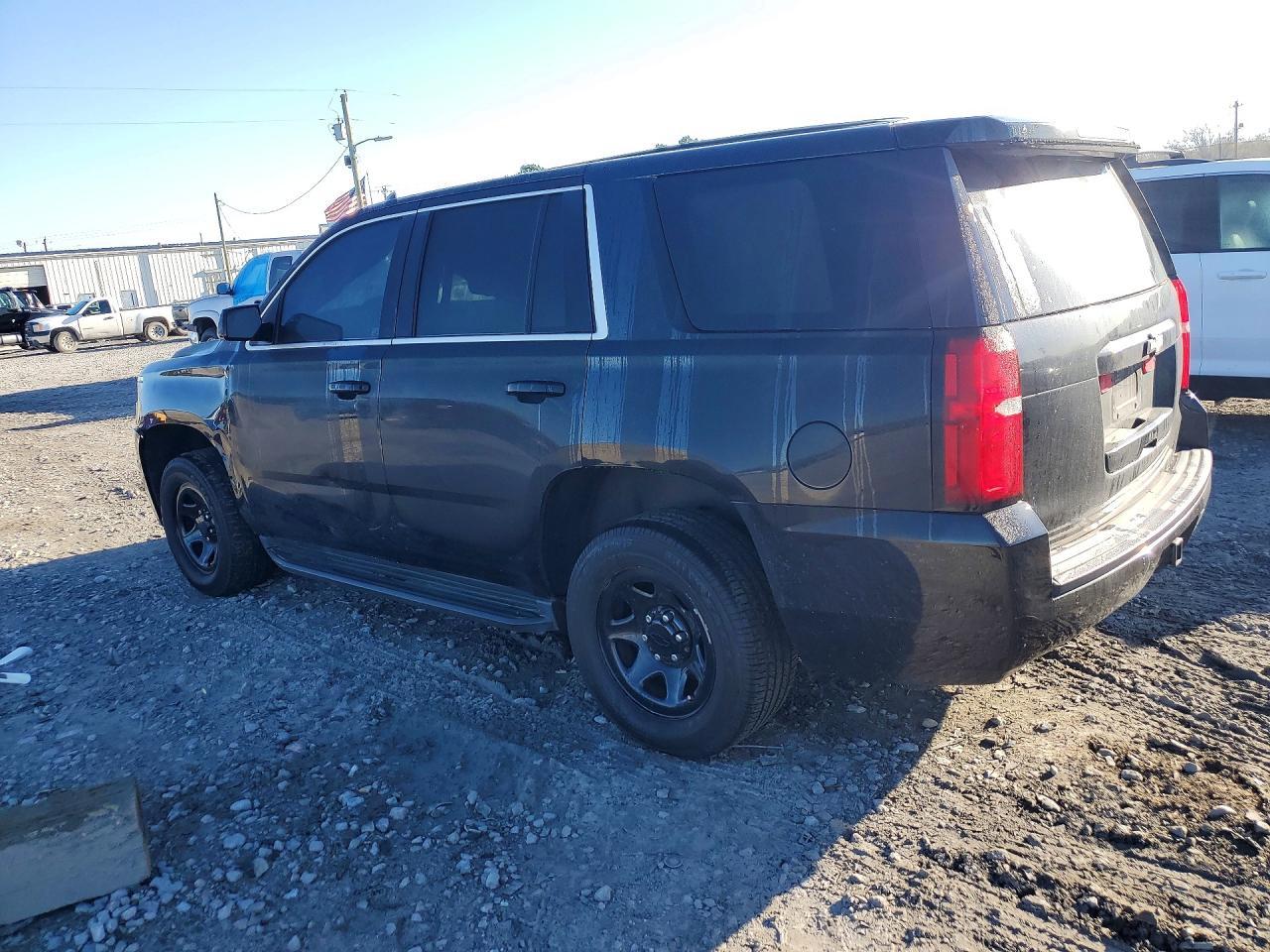 2018 Chevrolet Tahoe Police - Image 2