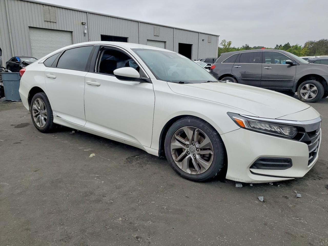 2018 Honda Accord Lx - Фото 4