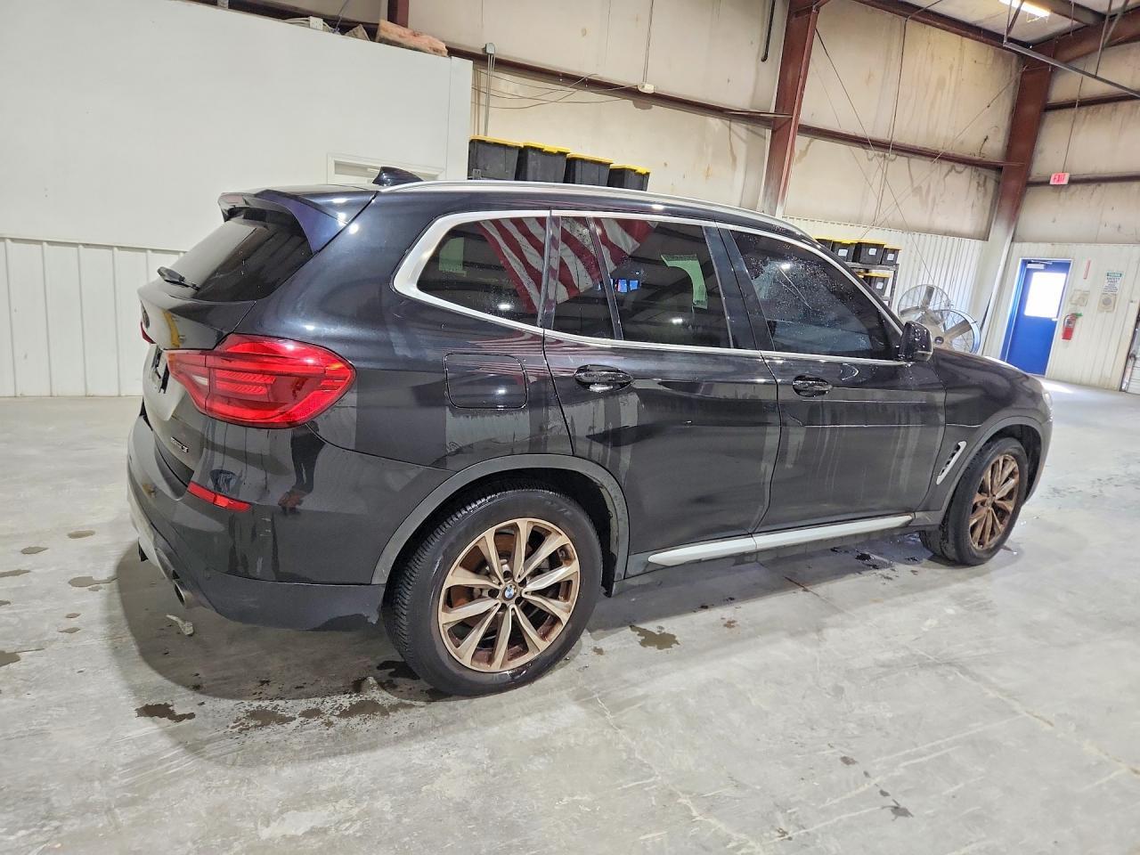 2019 BMW X3 Sdrive30I - Фото 3