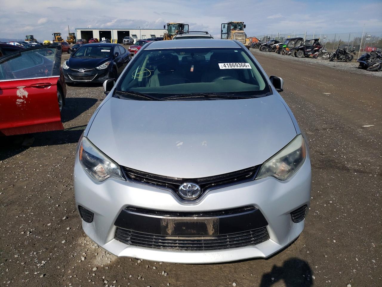 2015 Toyota Corolla Le - Image 5