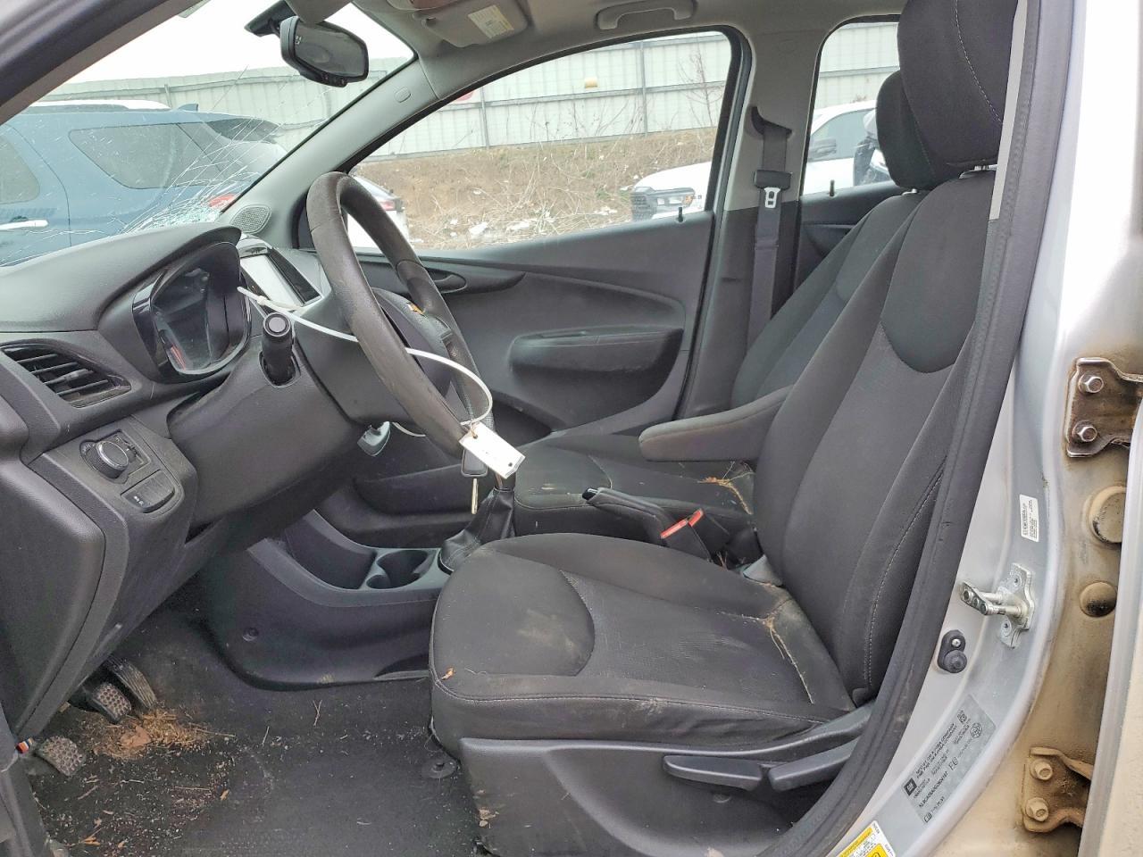 2016 Chevrolet Spark Ls - Фото 7