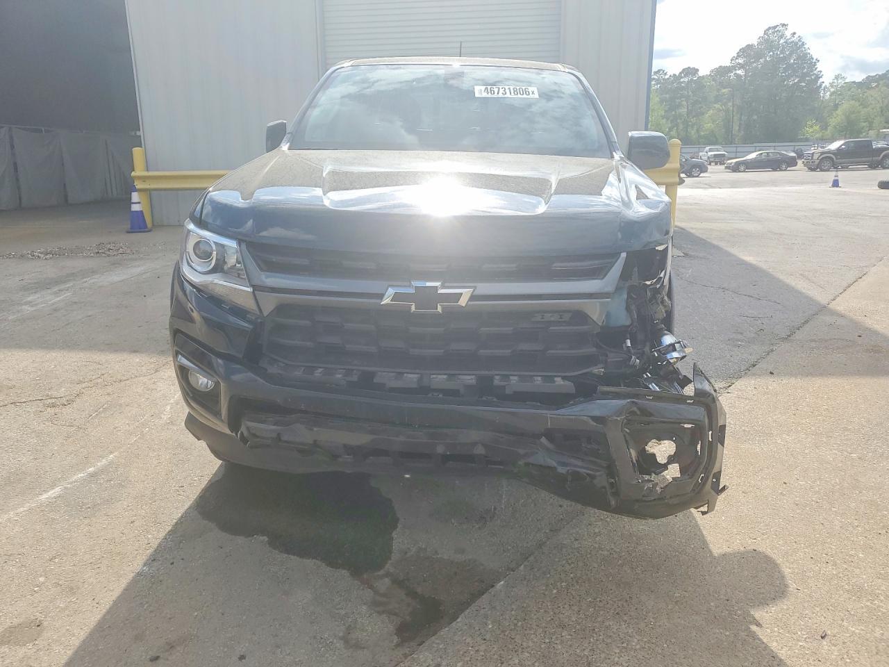 2022 Chevrolet Colorado Z71 - Image 5