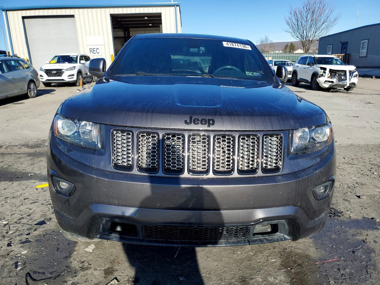 2015 Jeep Grand Cherokee Laredo - Image 5