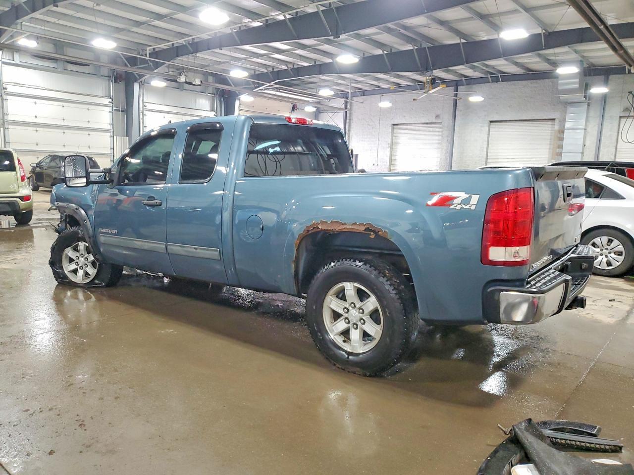 2013 GMC Sierra K1500 Sle - Image 2