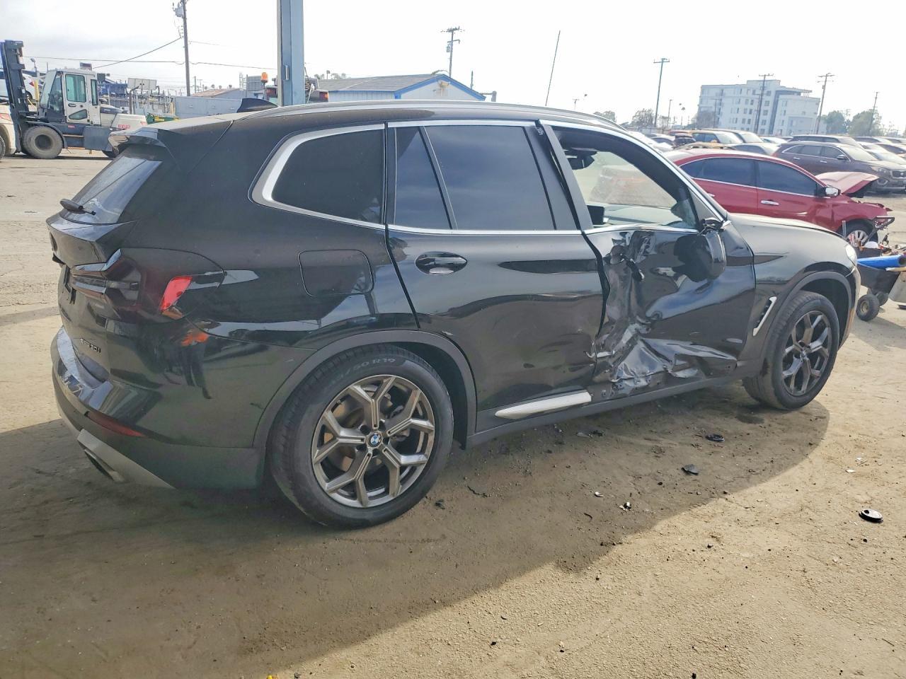 2022 BMW X3 Sdrive30I - Фото 3