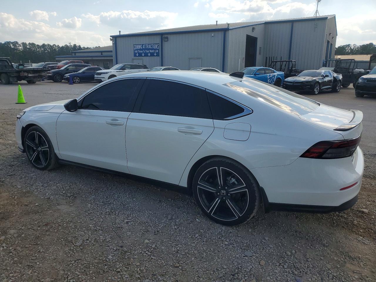 2025 Honda Accord Hybrid Sport - Image 2