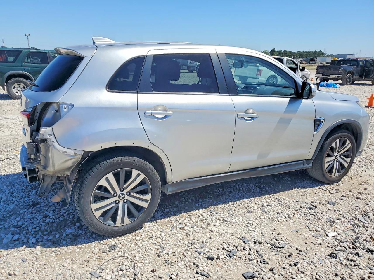 2021 Mitsubishi Outlander Sport Se - Image 3