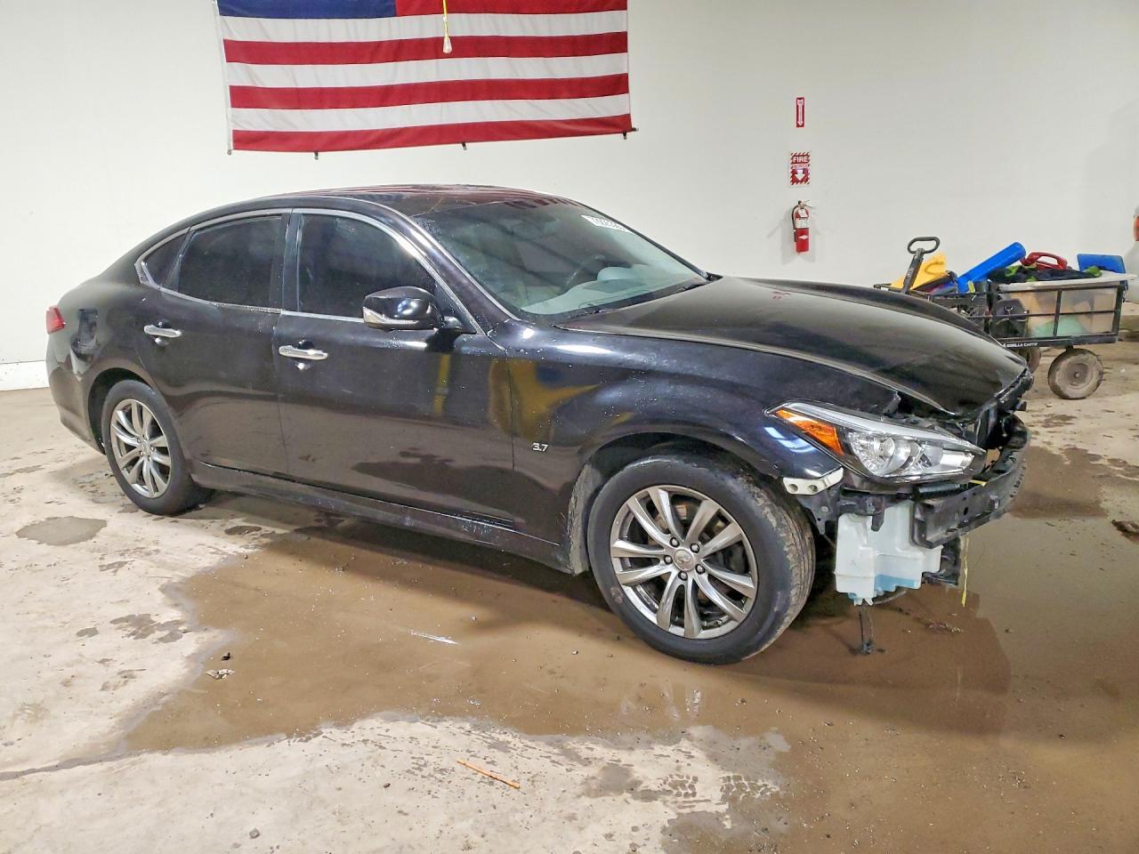 2016 Infiniti Q70 3.7 - Фото 4