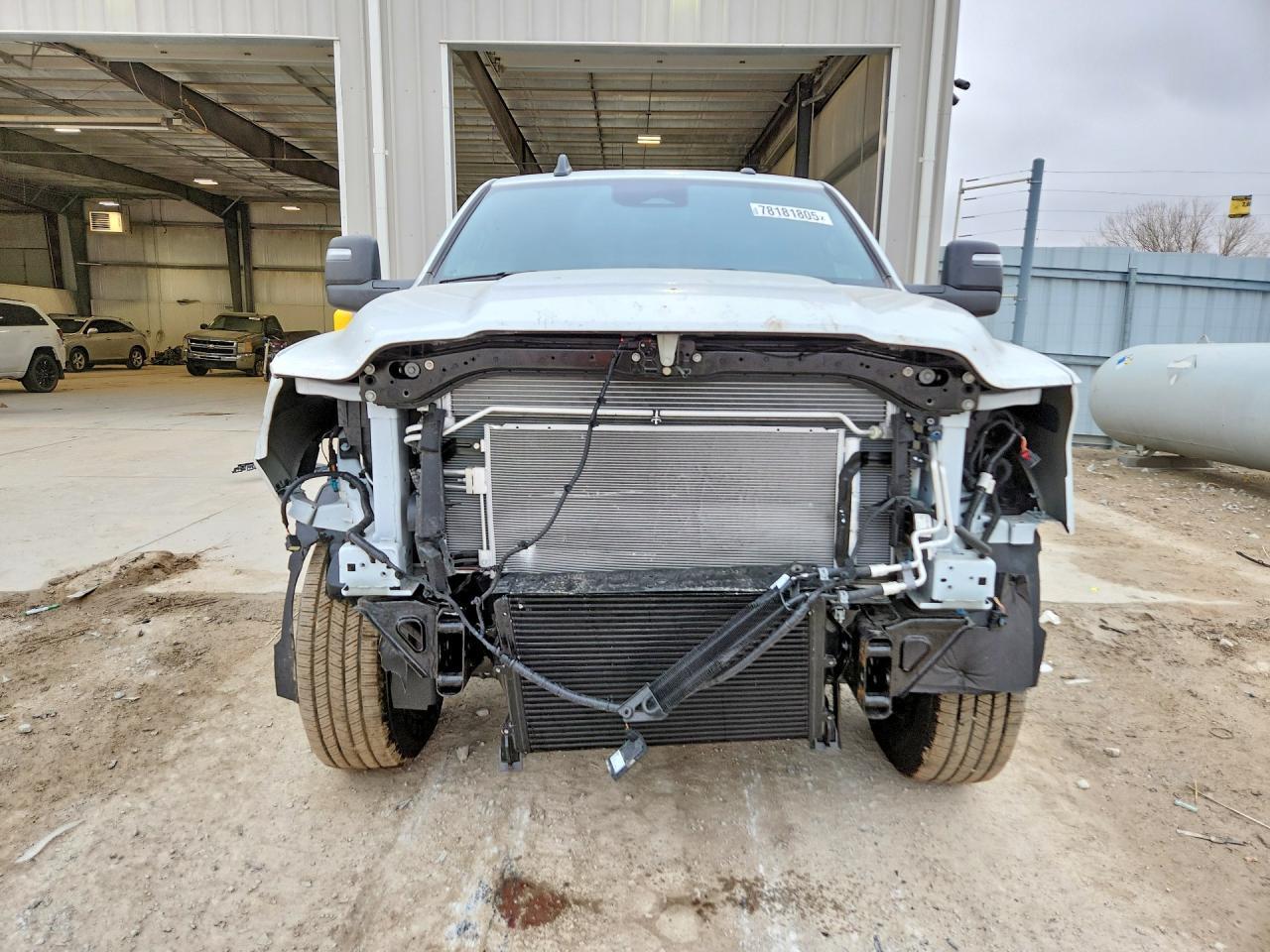 2025 Ram 3500 Tradesman - Фото 5