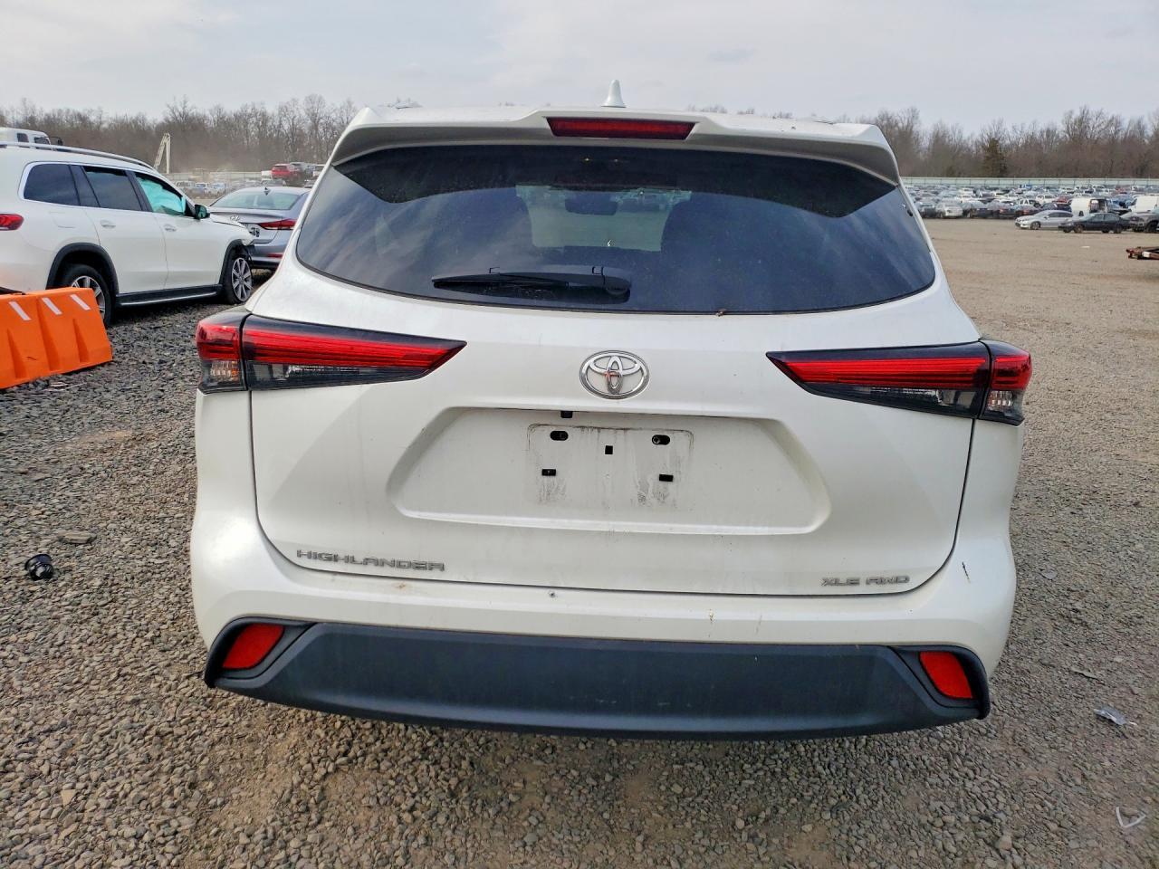 2023 Toyota Highlander Xle - Фото 6