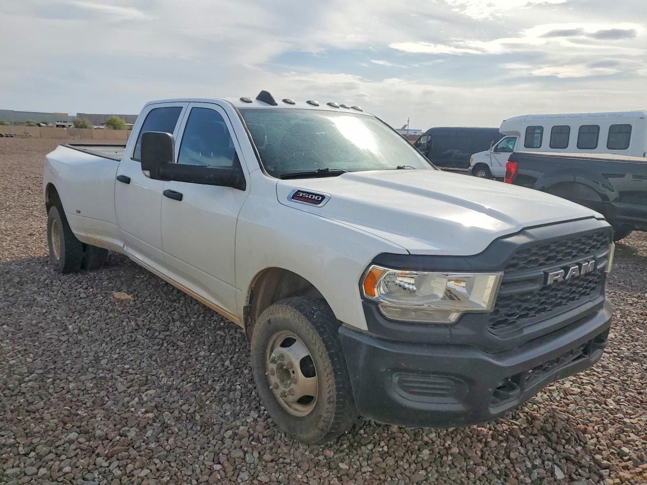 2022 Ram 3500 Tradesman - Фото 4