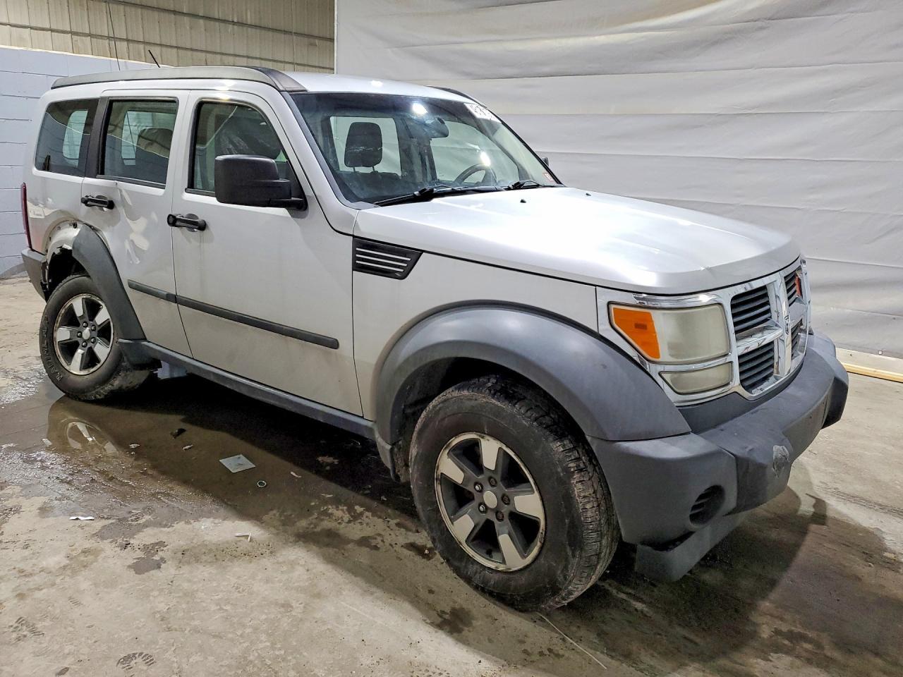 2008 Dodge Nitro Sxt - Image 4