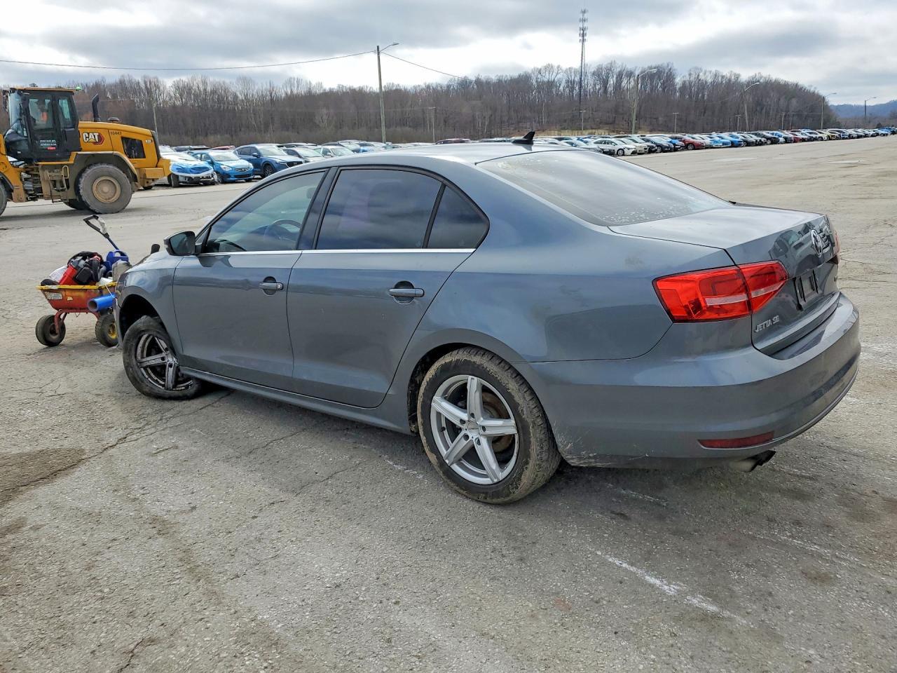 2015 Volkswagen Jetta Se - Image 2