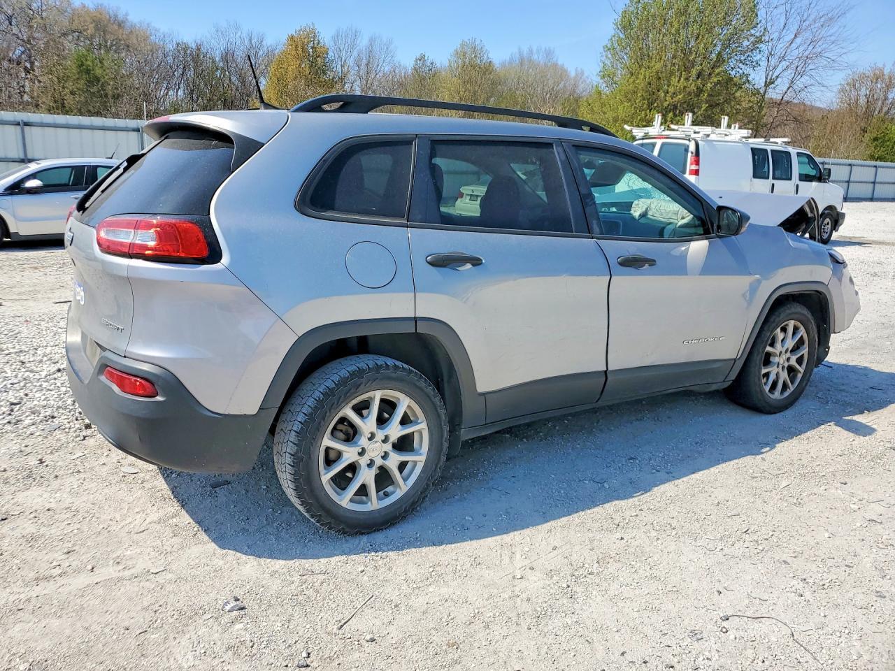 2017 Jeep Cherokee Sport - Image 3