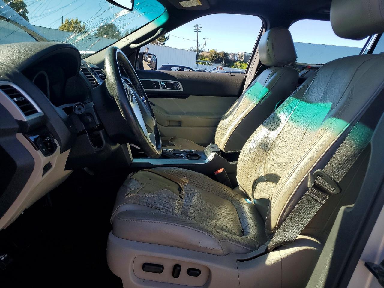 2011 Ford Explorer Limited - Image 7