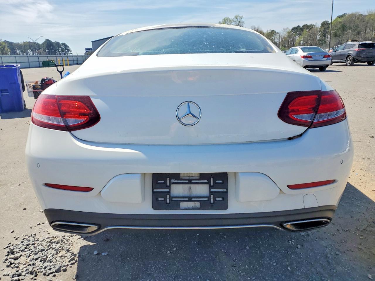 2017 Mercedes-Benz C 300 4Matic - Фото 6