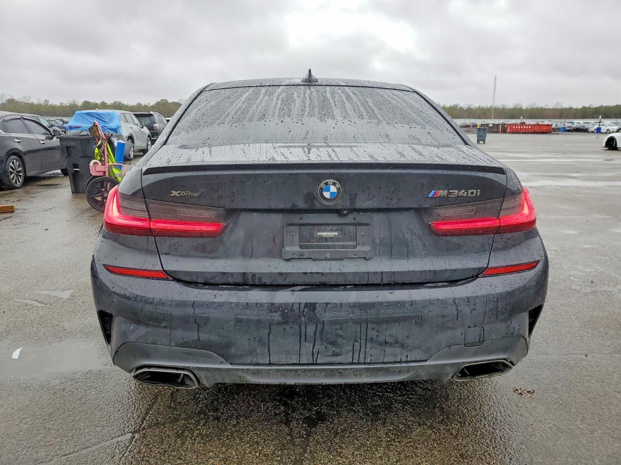 2022 BMW M340Xi - Image 6
