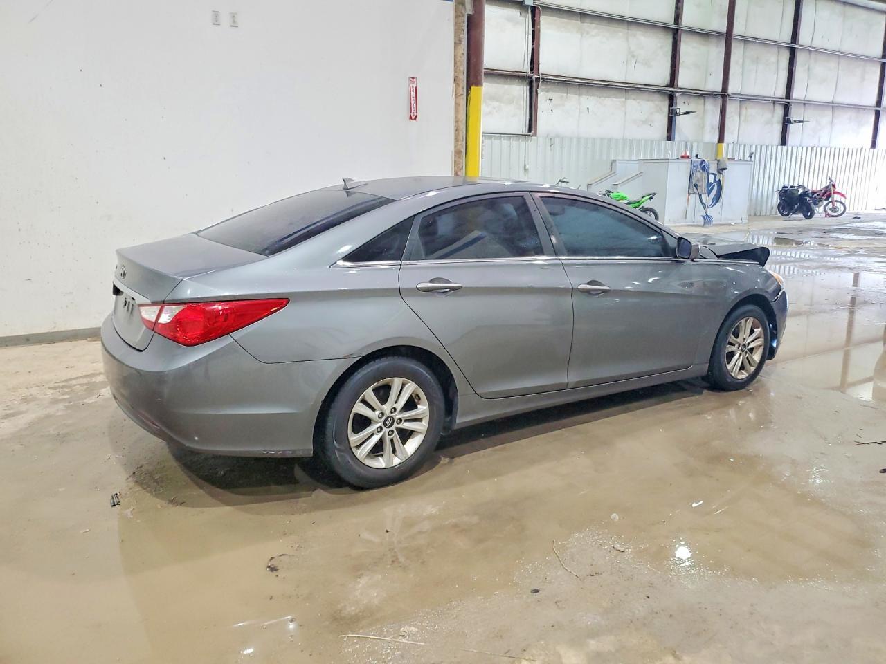 2013 Hyundai Sonata Gls - Фото 3
