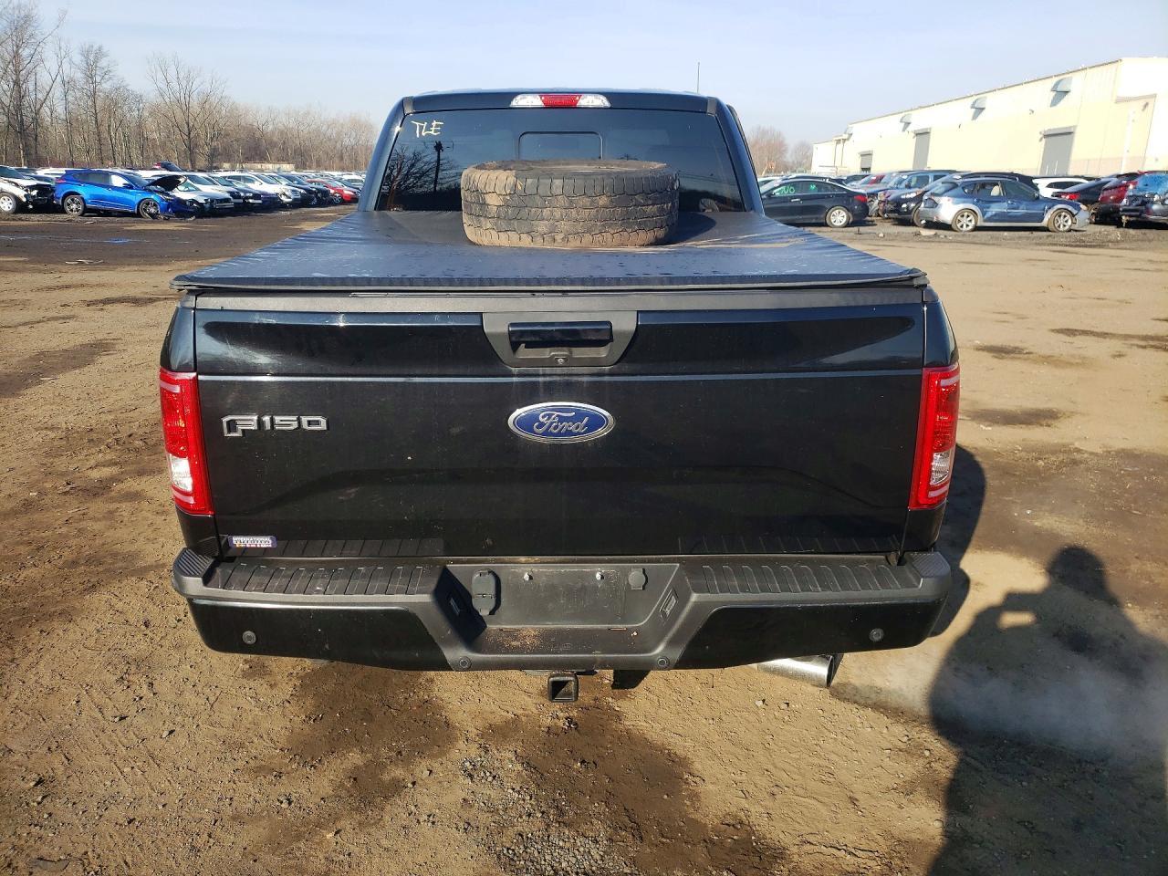 2017 Ford F150 Super Cab - Фото 6