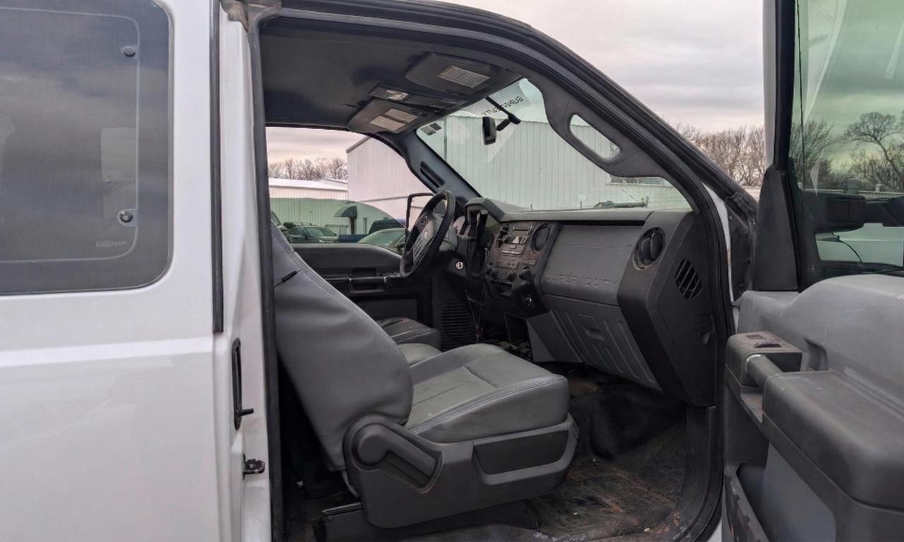 2015 Ford F250 Super Duty - Image 6