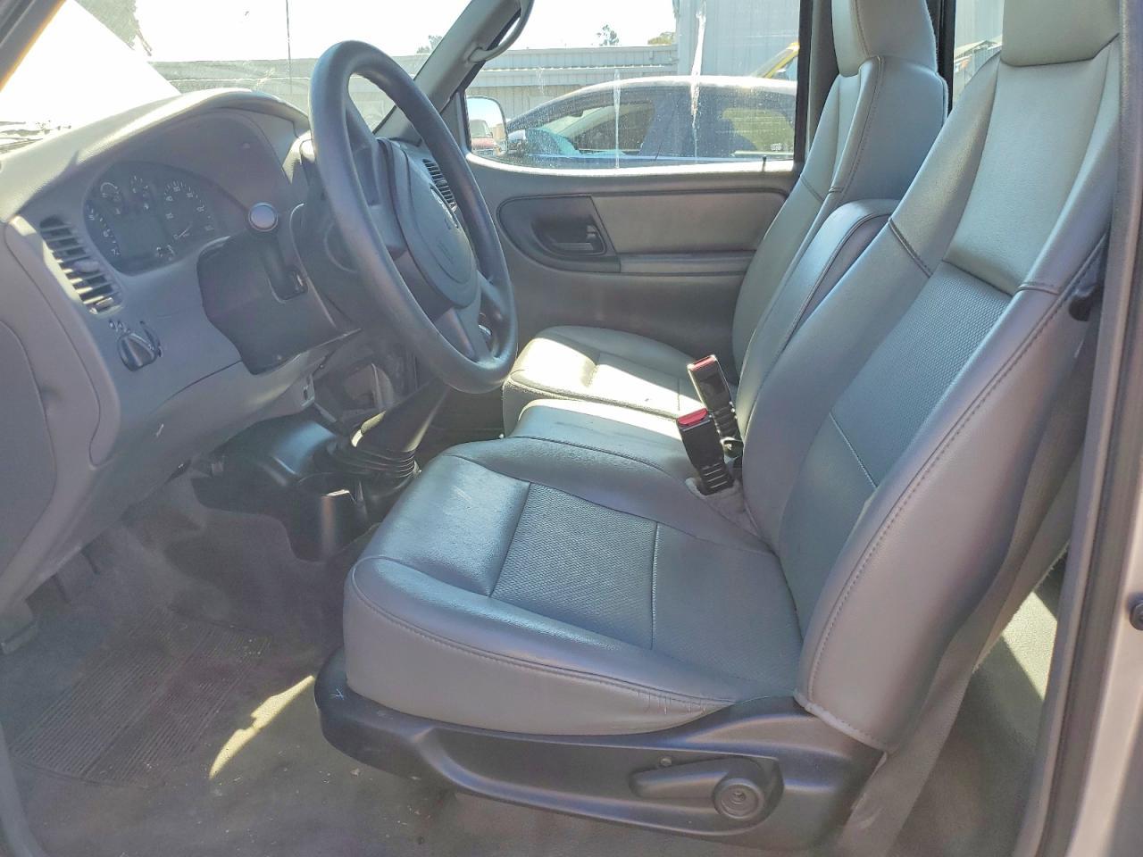 2005 Ford Ranger - Image 7