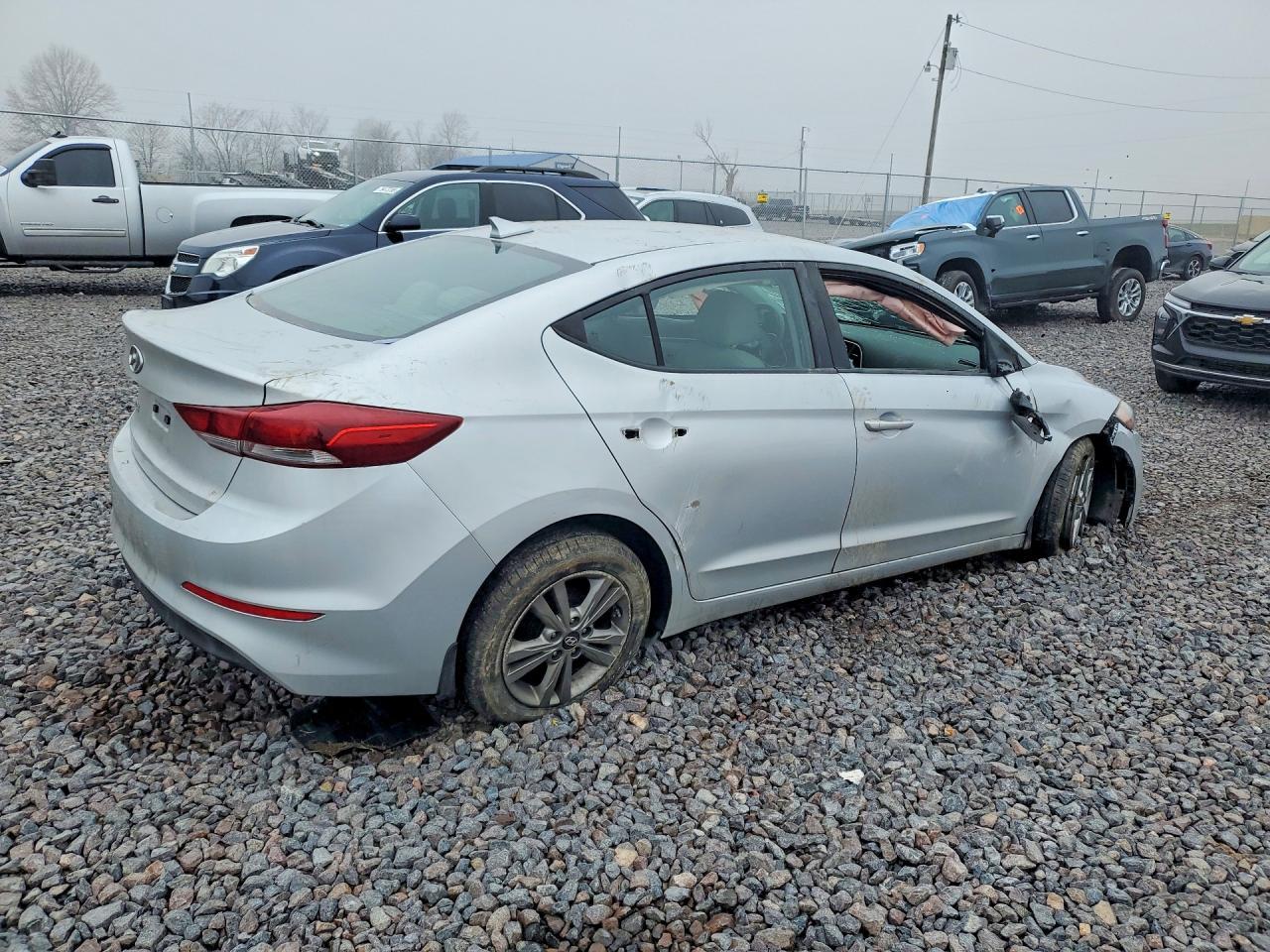 2017 Hyundai Elantra Se - Фото 3