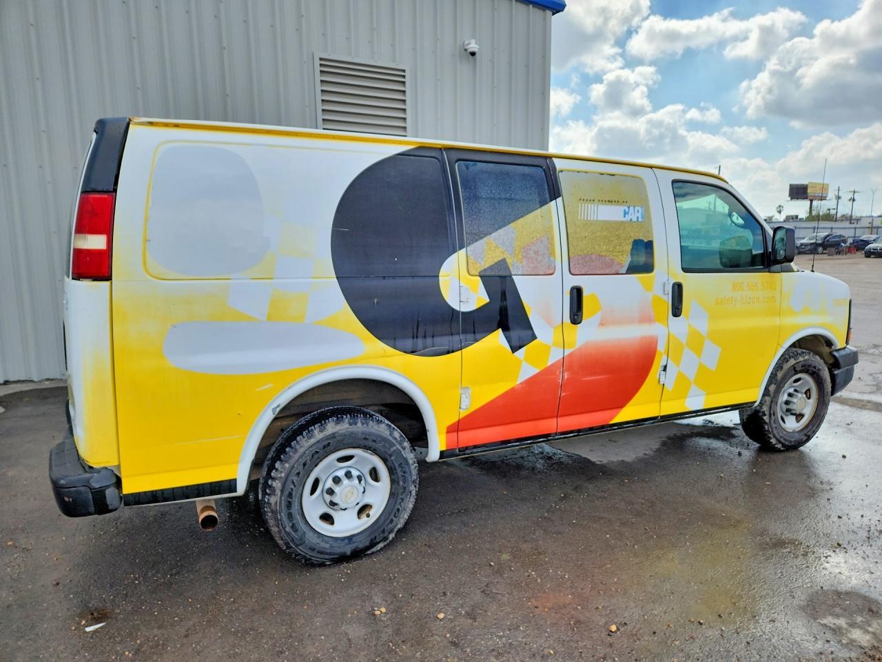 2007 Chevrolet Express G2500 - Фото 3