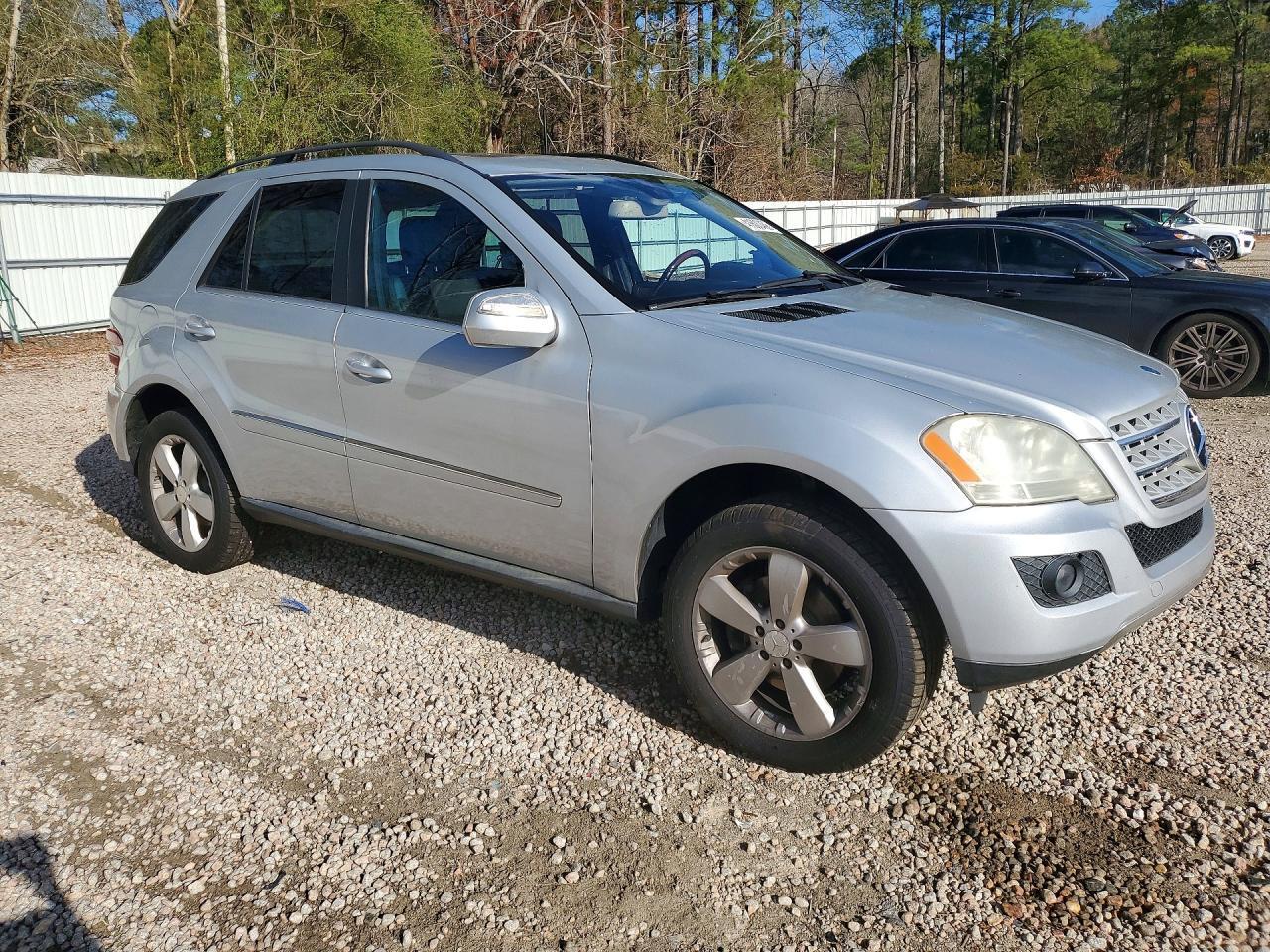 2010 Mercedes-Benz Ml 350 - Image 4