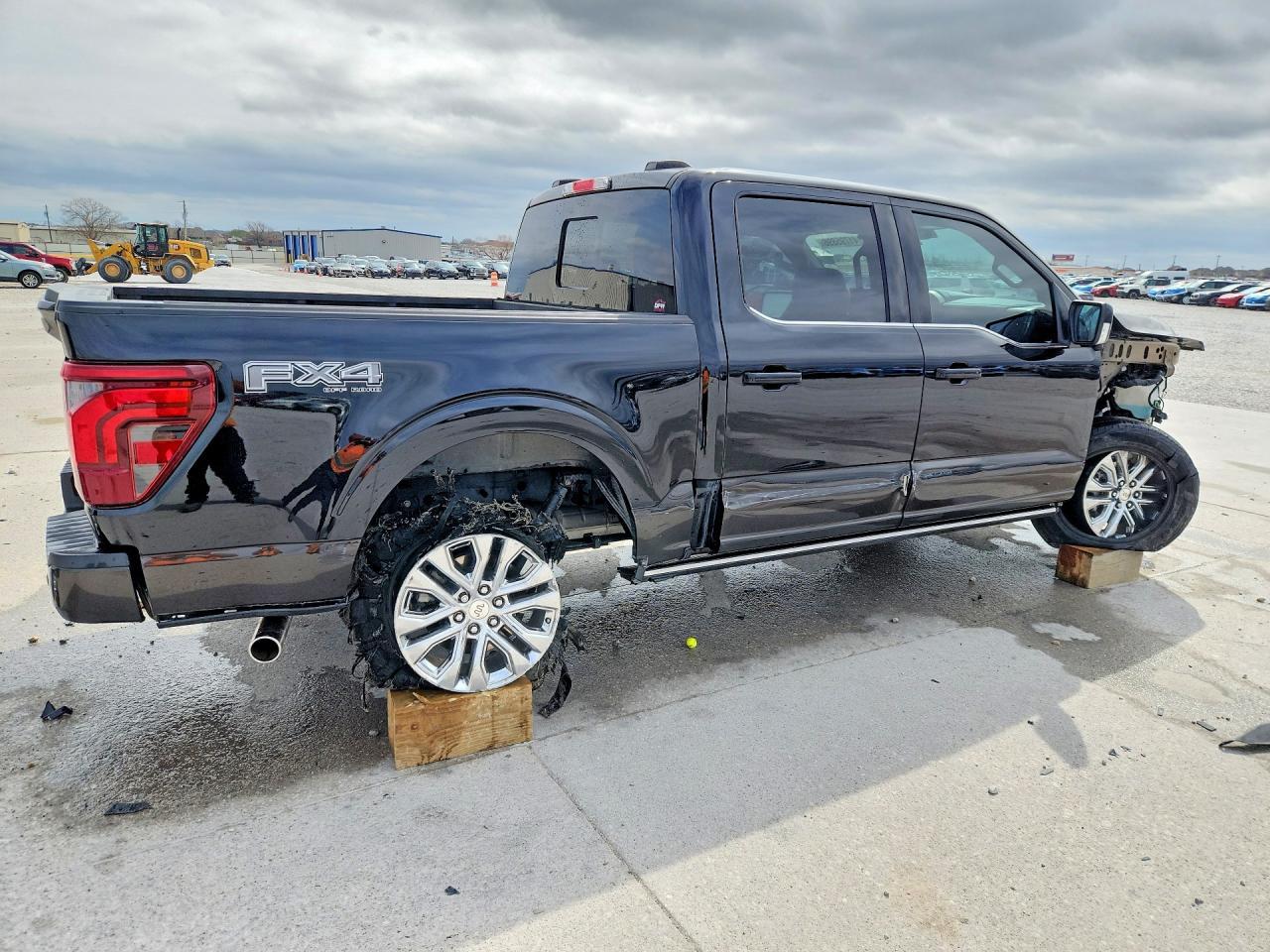 2024 Ford F150 King Ranch - Фото 3
