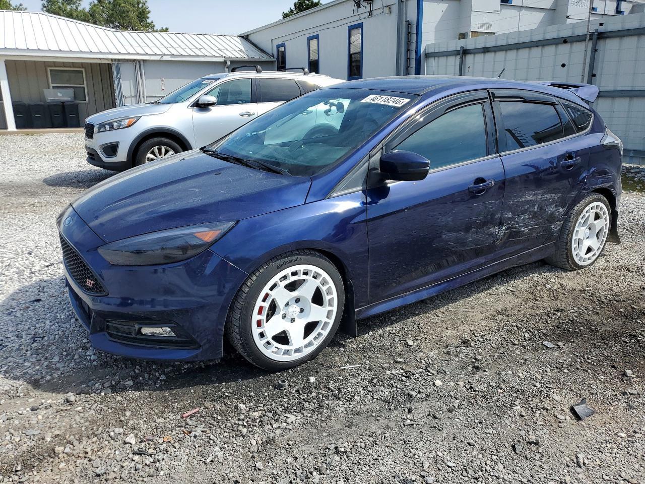 2017 Ford Focus St