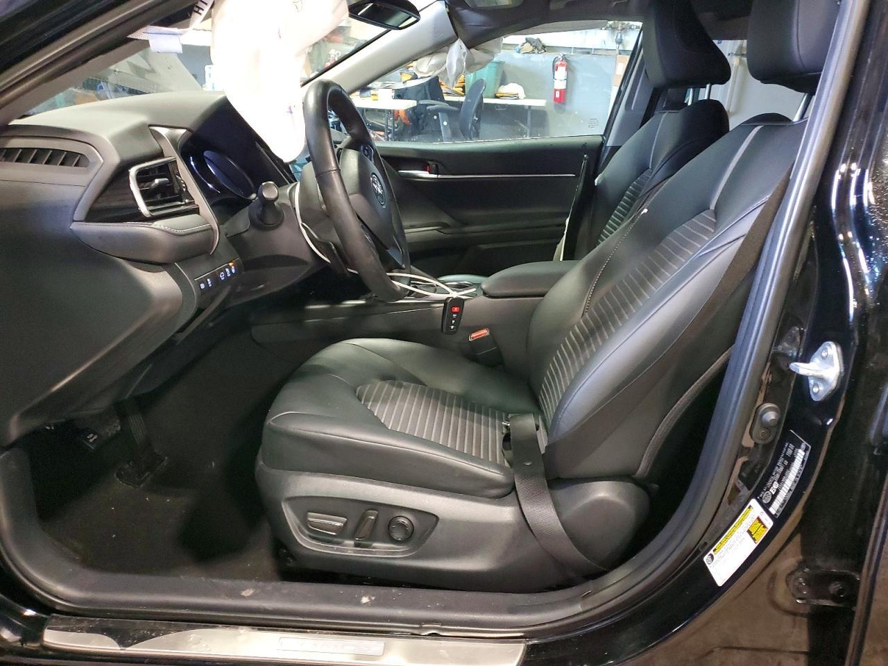 2024 Toyota Camry Se - Фото 7