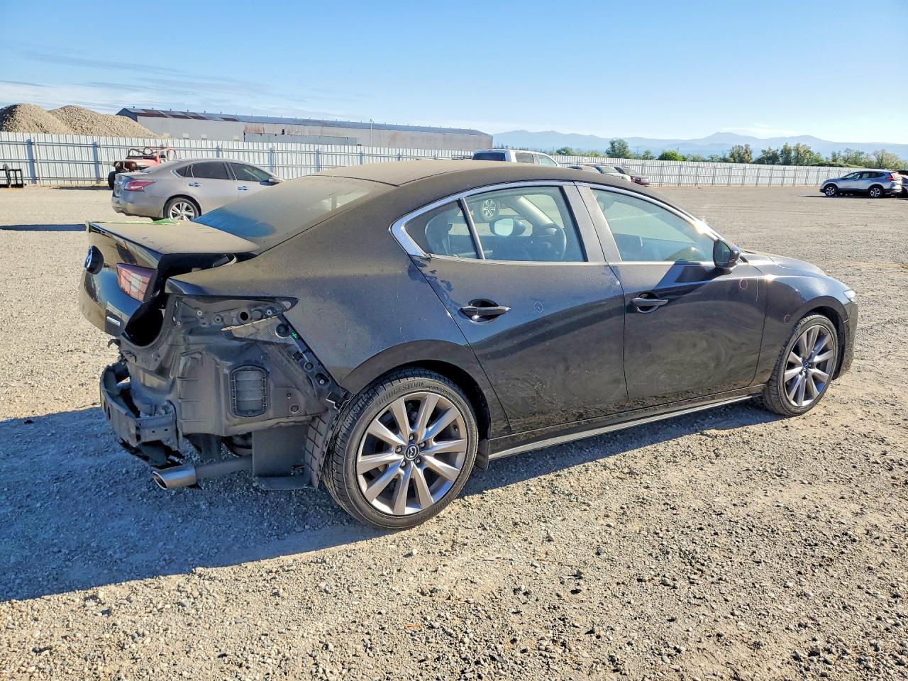 2021 Mazda 3 Select - Фото 3