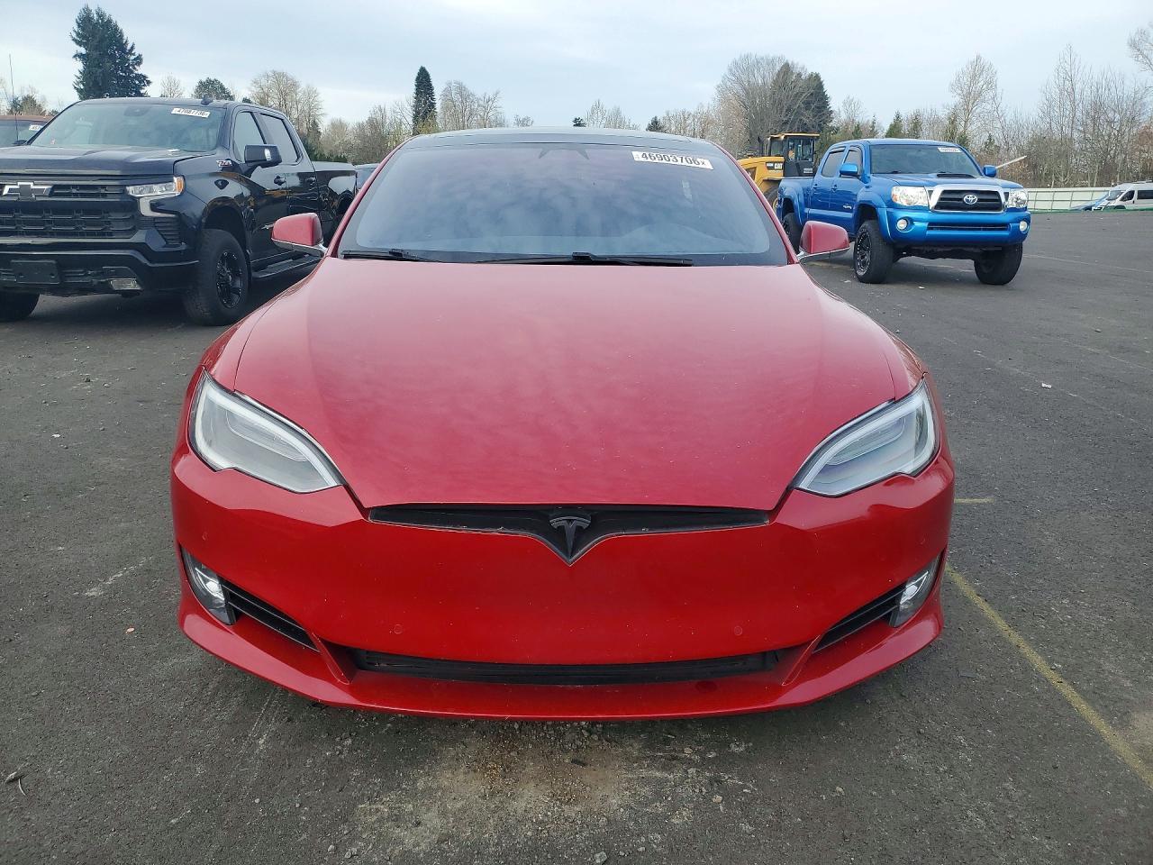 2017 Tesla Model S - Image 5