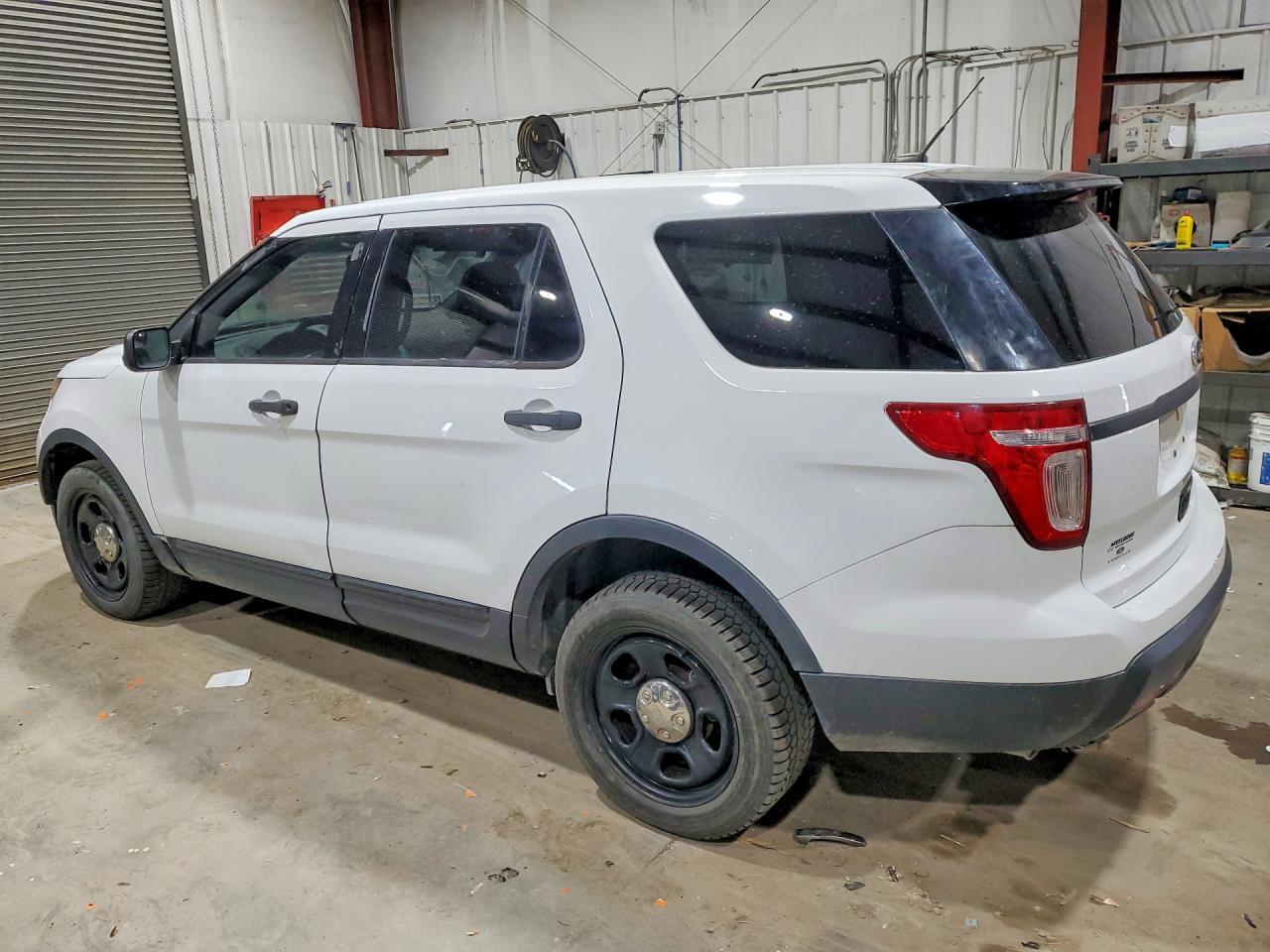 2014 Ford Explorer Police Interceptor - Image 2