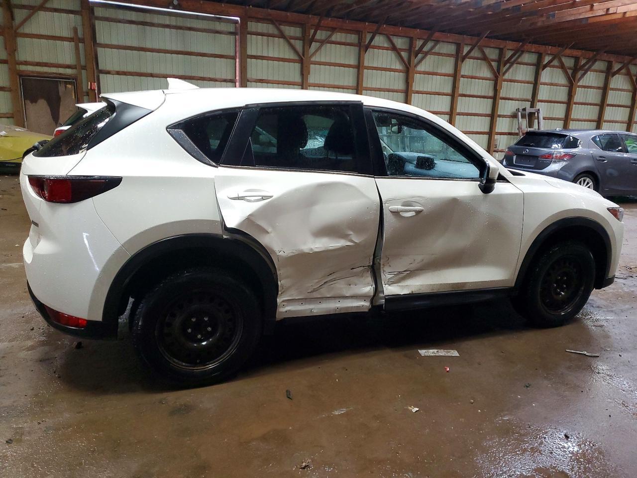 2017 Mazda Cx-5 Touring - Фото 3
