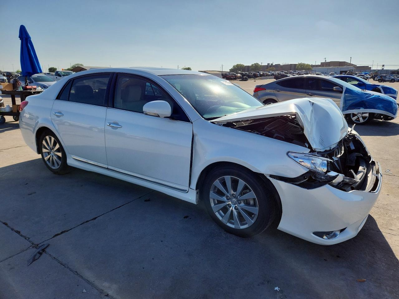 2011 Toyota Avalon Limited - Фото 4