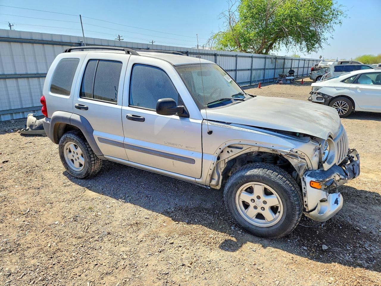2002 Jeep Liberty Sport - Фото 4