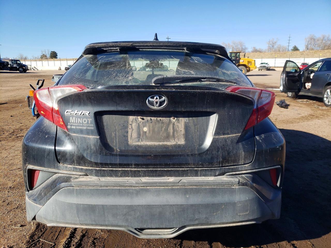 2018 Toyota C-Hr Xle - Image 6
