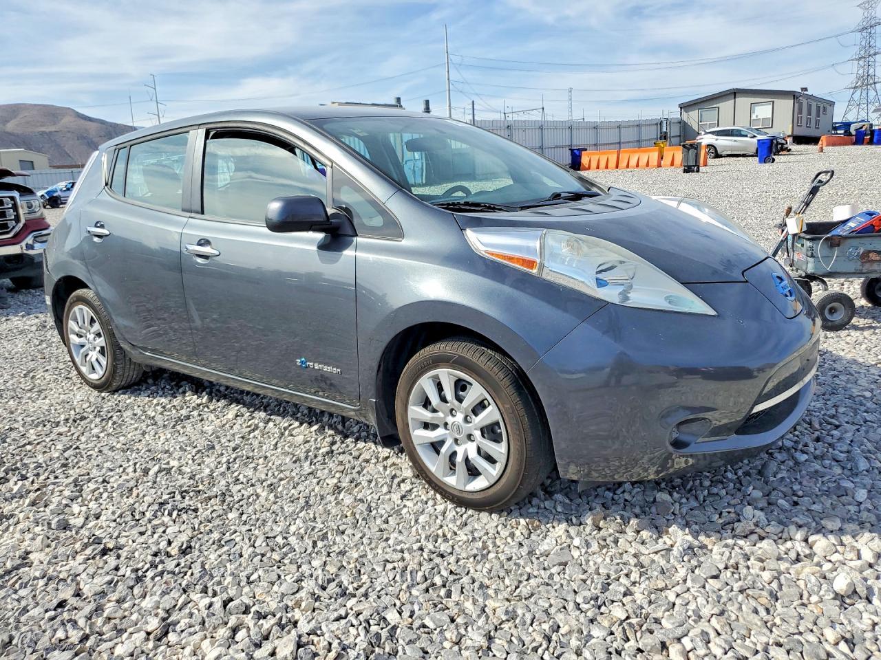 2013 Nissan Leaf S - Фото 4