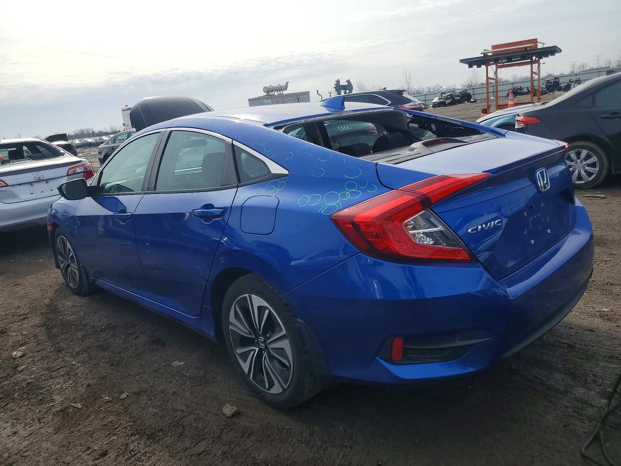 2017 Honda Civic Ex - Image 2