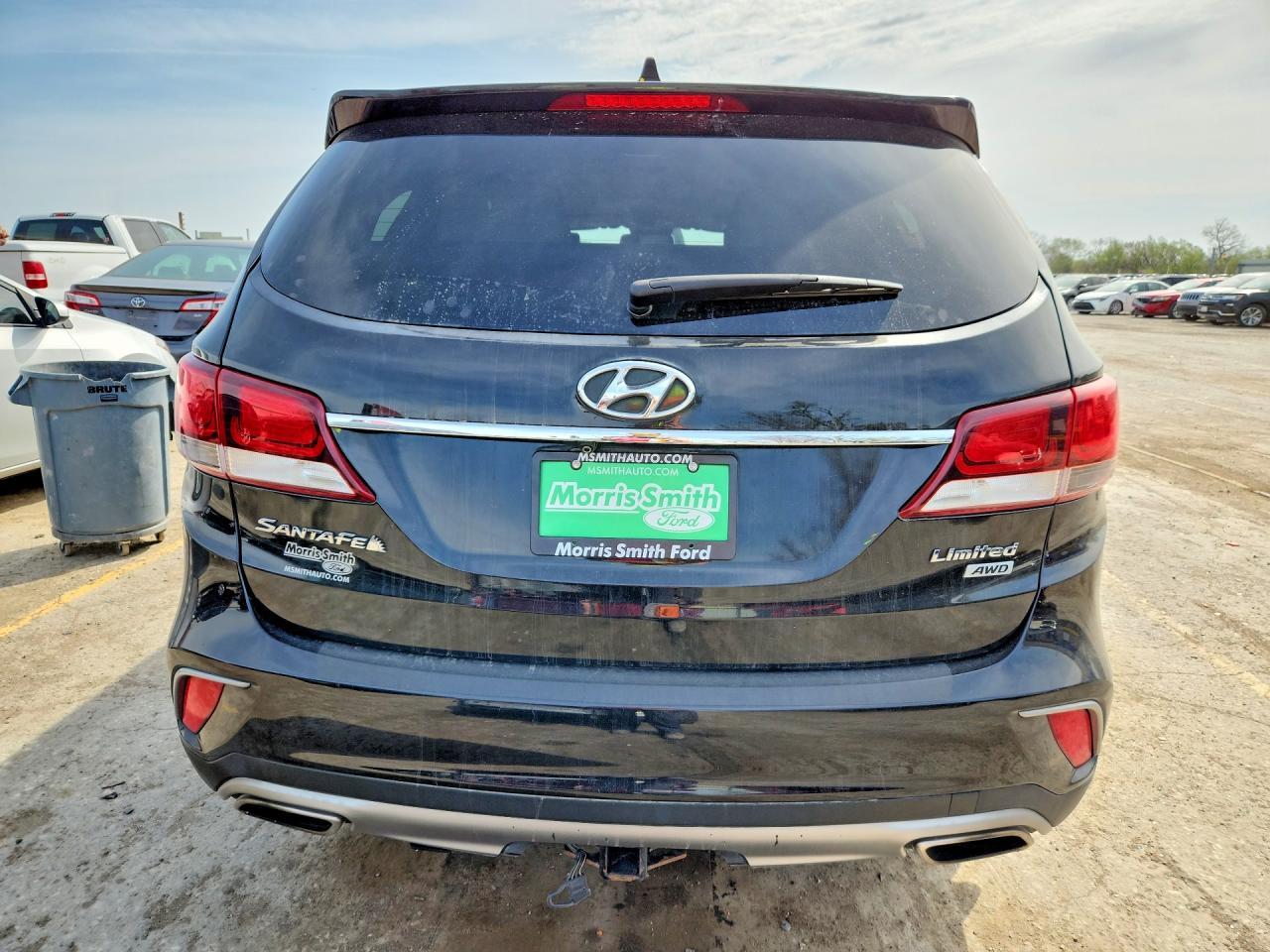 2017 Hyundai Santa Fe Limited - Image 6