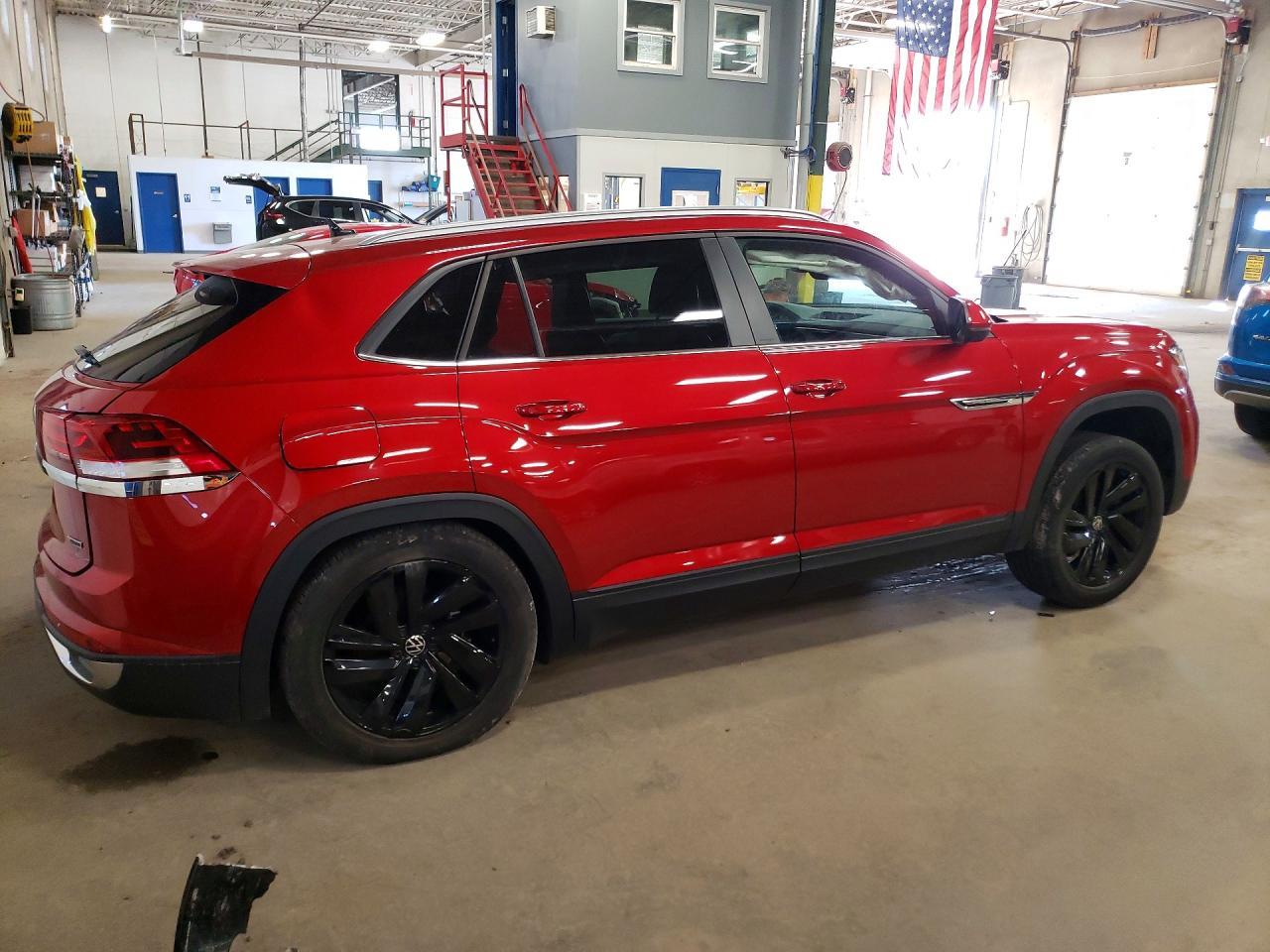 2022 Volkswagen Atlas Cross Sport Se - Фото 3