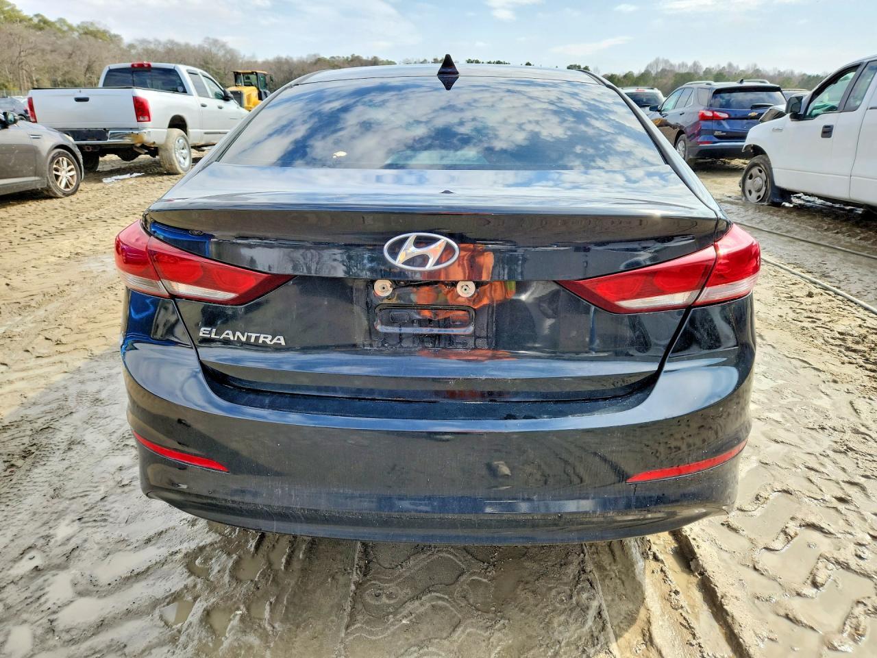 2018 Hyundai Elantra Sel - Фото 6