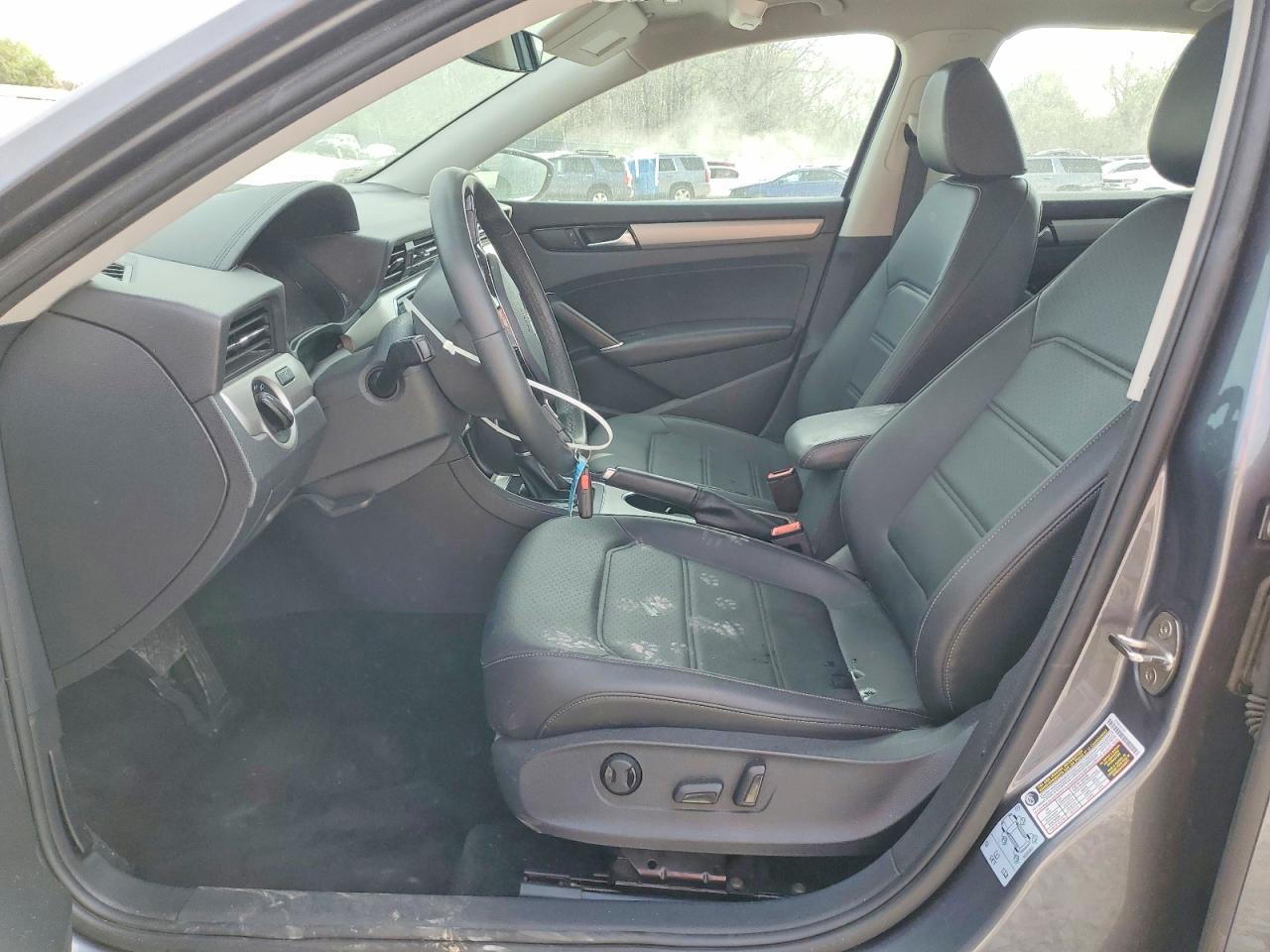 2021 Volkswagen Passat Se - Image 7