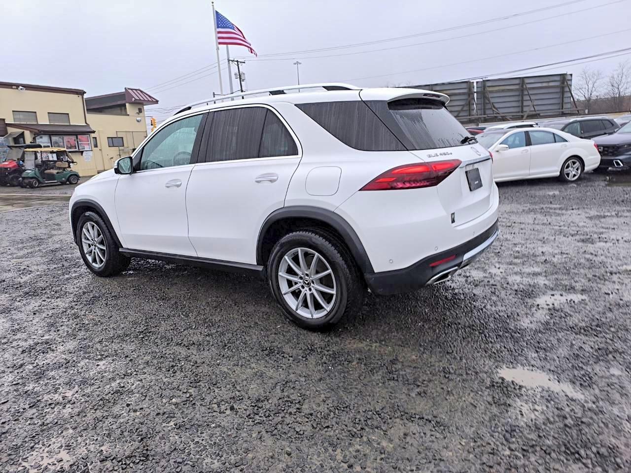 2024 Mercedes-Benz Gle 450E 4Matic - Image 2