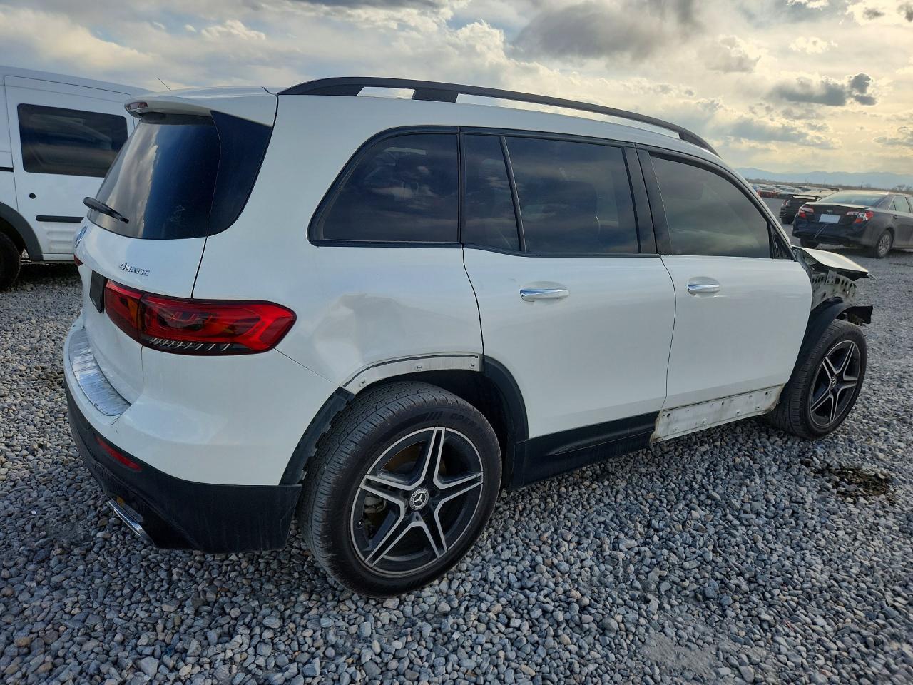 2020 Mercedes-Benz Glb 250 4Matic - Фото 3